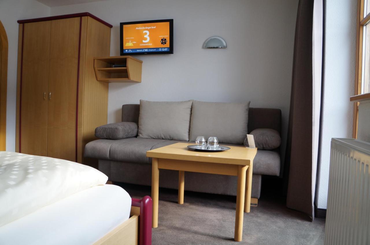 Pension Strolz Sankt Anton am Arlberg Luaran gambar